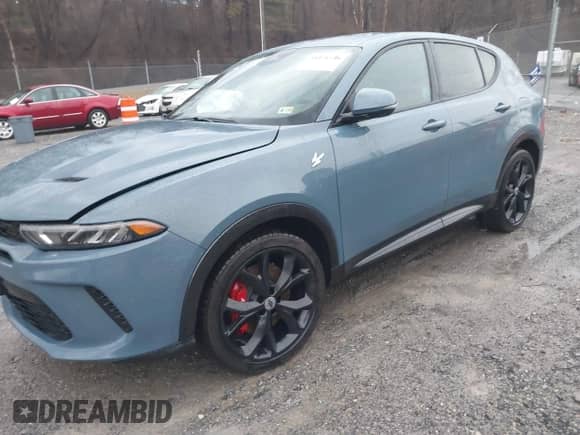 2024 Dodge Hornet R/T с VIN ZACPDFCW3R3A35345, выставлен на аукционе IAAI как лот 41456546 с пробегом 5 287 миль миль и . История ставок и продаж доступна на DreamBid. Изображение 2.