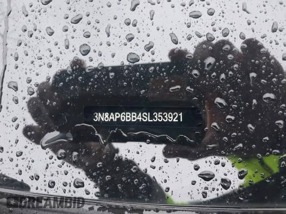 2025 Nissan Kicks S z VIN 3N8AP6BB4SL353921, wystawiony jako IAAI lot #41552427 z przebiegiem 3 006 mil mil oraz . Historia ofert i sprzedaży dostępna na DreamBid. Obrazek 9.