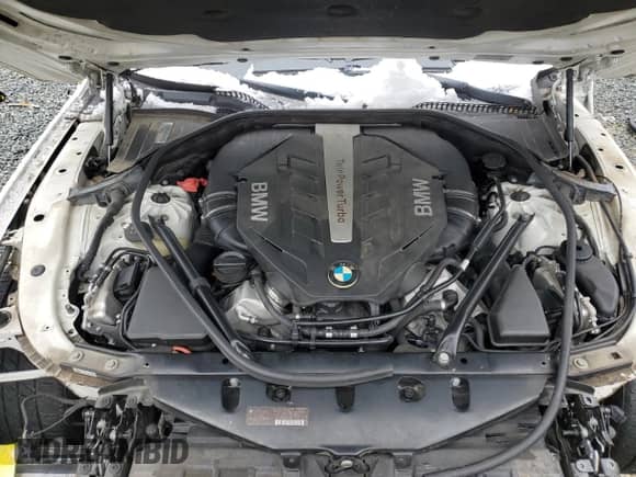 2013 BMW 7 Series 750i xDrive with VIN WBAYB6C56DD223727, listed as a Copart auction lot 45298235 with 113,635 mi miles and Salvage title. Bid and sale history available at DreamBid. Image 11.
