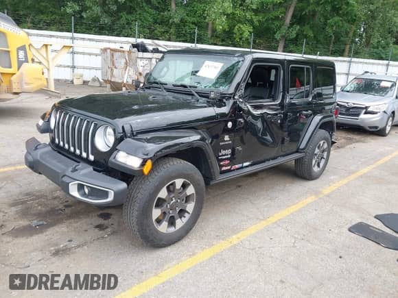 2021 Jeep Wrangler Unlimited Sahara z VIN 1C4HJXEN0MW816173, wystawiony jako IAAI lot #42837383 z przebiegiem 53 143 mil mil oraz . Historia ofert i sprzedaży dostępna na DreamBid. Obrazek 2.