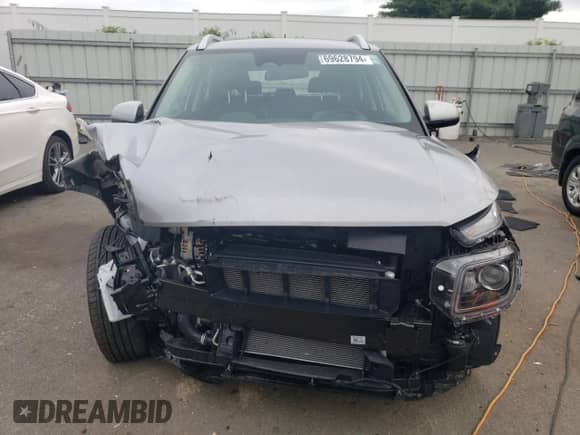 2024 Hyundai Venue SEL с VIN KMHRC8A34RU318310, выставлен на аукционе Copart как лот 69628794 с пробегом 5 467 миль миль и Списание • Salvage title. История ставок и продаж доступна на DreamBid. Изображение 5.
