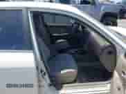 2004 Hyundai Sonata z VIN KMHWF25S04A940213, wystawiony jako IAAI lot #36273504 z przebiegiem 97 294 mil mil oraz . Historia ofert i sprzedaży dostępna na DreamBid. Obrazek 5.