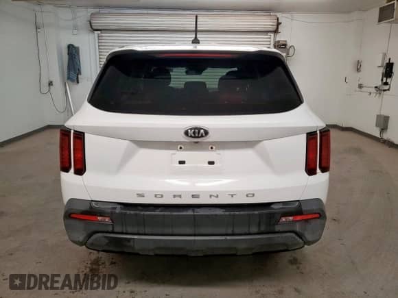 2021 Kia Sorento LX with VIN 5XYRG4LC3MG001840, listed as a Copart auction lot 71636255 with 43,437 mi miles and Clean title. Bid and sale history available at DreamBid. Image 6.