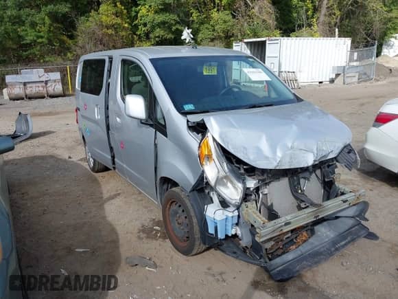 2017 Chevrolet City Express Cargo LT with VIN 3N63M0ZN6HK704057, listed as a IAAI auction lot 43101500 with 98,135 mi miles and . Bid and sale history available at DreamBid. Image 1.
