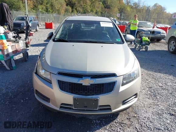 2013 Chevrolet Cruze 1LT с VIN 1G1PC5SB2D7223809, выставлен на аукционе IAAI как лот 43461606 с пробегом 87 002 миль миль и . История ставок и продаж доступна на DreamBid. Изображение 12.
