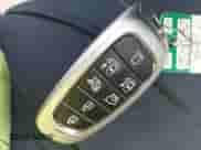 2021 Hyundai Santa Fe Calligraphy z VIN 5NMS5DAL6MH358848, wystawiony jako IAAI lot #42823393 z przebiegiem 54 199 mil mil oraz . Historia ofert i sprzedaży dostępna na DreamBid. Obrazek 11.