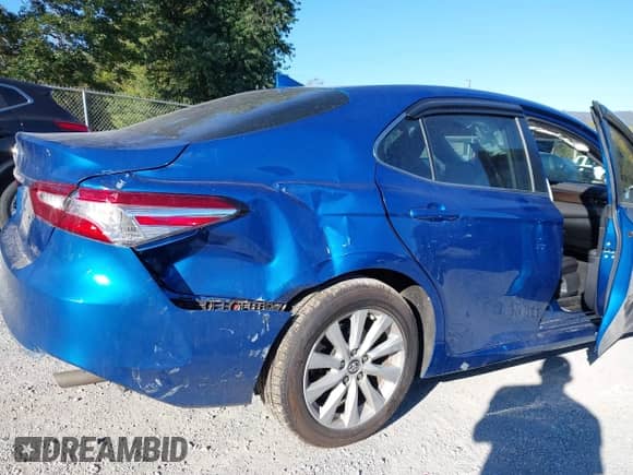 2019 Toyota Camry SE z VIN 4T1B11HK3KU227689, wystawiony jako IAAI lot #43454707 z przebiegiem 48 165 mil mil oraz . Historia ofert i sprzedaży dostępna na DreamBid. Obrazek 21.