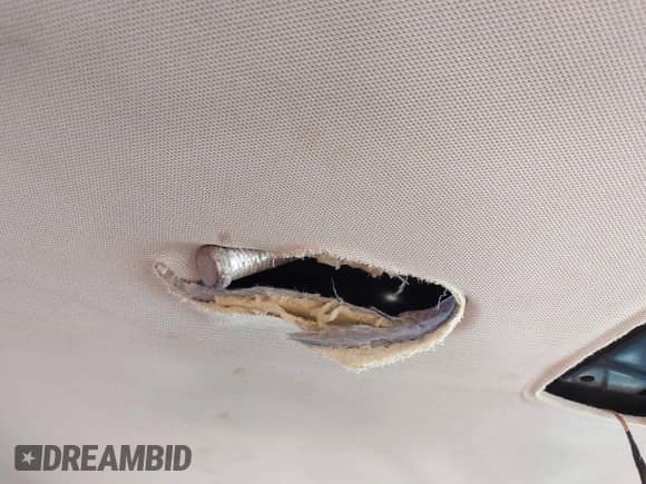 2015 Toyota Tundra Platinum с VIN 5TFAW5F1XFX439058, выставлен на аукционе IAAI как лот 43067362 с пробегом 160 102 миль миль и . История ставок и продаж доступна на DreamBid. Изображение 18.