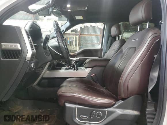 2015 Ford F-150 Platinum с VIN 1FTEW1EG2FFD00418, выставлен на аукционе Copart как лот 71498505 с пробегом 131 106 миль миль и Чистый • Clean title. История ставок и продаж доступна на DreamBid. Изображение 7.