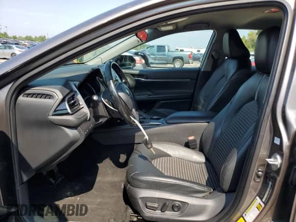 2021 Toyota Camry SE Nightshade z VIN 4T1G11AK0MU442479, wystawiony jako Copart lot #68267295 z przebiegiem 140 960 mil mil oraz Szkoda całkowita • Salvage title. Historia ofert i sprzedaży dostępna na DreamBid. Obrazek 7.