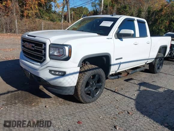 2017 GMC Sierra 1500 with VIN 1GTV2LEC9HZ374683, listed as a IAAI auction lot 43522677 with 162,943 mi miles and . Bid and sale history available at DreamBid. Image 2.
