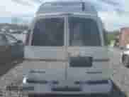 2002 Chevrolet Express с VIN 1GBFG15R821242040, выставлен на аукционе Copart как лот 48189925 с пробегом Не указан миль и Списание • Salvage title. История ставок и продаж доступна на DreamBid. Изображение 6.