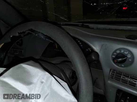 1995 Chevrolet Lumina с VIN 2G1WL52M7S1102989, выставлен на аукционе Copart как лот 62636134 с пробегом Не указан миль и Списание • Salvage title. История ставок и продаж доступна на DreamBid. Изображение 9.