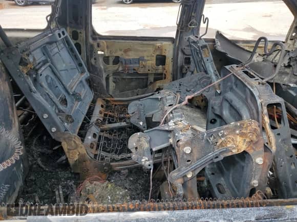 2008 Chevrolet Suburban 3LT with VIN 3GNFK16318G229037, listed as a Copart auction lot 63230095 with Not provided miles and Salvage title. Bid and sale history available at DreamBid. Image 11.