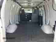 2018 Chevrolet Express Cargo с VIN 1GCWGAFG9J1178713, выставлен на аукционе Copart как лот 59177835 с пробегом 86 615 миль миль и Списание • Salvage title. История ставок и продаж доступна на DreamBid. Изображение 11.