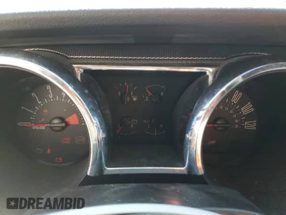 2007 Ford Mustang Deluxe z VIN 1ZVHT80N775366844, wystawiony jako Copart lot #80307065 z przebiegiem 176 188 mil mil oraz Szkoda całkowita • Salvage title. Historia ofert i sprzedaży dostępna na DreamBid. Obrazek 9.