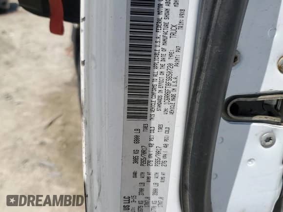 2015 Ram 1500 Tradesman with VIN 1C6RR6FT8FS650720, listed as a Copart auction lot 53278765 with 157,381 mi miles and Clean title. Bid and sale history available at DreamBid. Image 13.