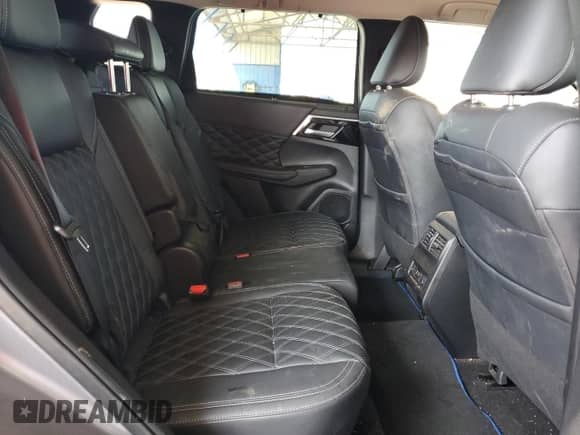 2023 Mitsubishi Outlander SEL с VIN JA4T5VA9XPZ046279, выставлен на аукционе Copart как лот 71463095 с пробегом 8 799 миль миль и Списание • Salvage title. История ставок и продаж доступна на DreamBid. Изображение 11.