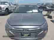 2019 Hyundai Elantra Value Edition z VIN KMHD84LF0KU878181, wystawiony jako IAAI lot #42790552 z przebiegiem 80 497 mil mil oraz . Historia ofert i sprzedaży dostępna na DreamBid. Obrazek 13.