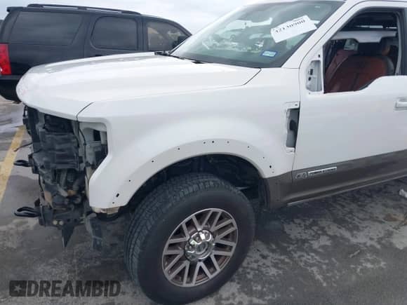 2019 Ford F-250 XL с VIN 1FT7W2BT9KEG16186, выставлен на аукционе IAAI как лот 42130900 с пробегом 120 519 миль миль и . История ставок и продаж доступна на DreamBid. Изображение 18.