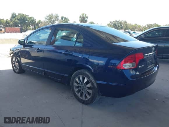 2009 Honda Civic with VIN 1HGFA15959L009469, listed as a IAAI auction lot 42267635 with 221,969 mi miles and . Bid and sale history available at DreamBid. Image 3.