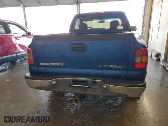 2003 Chevrolet Silverado 1500 LS with VIN 1GCEK14V93Z284241, listed as a Copart auction lot 42791325 with 199,776 mi miles and Salvage title. Bid and sale history available at DreamBid. Image 6.