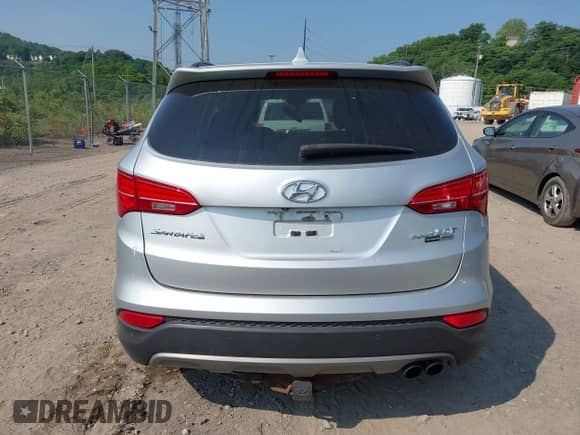 2015 Hyundai Santa Fe с VIN 5XYZWDLA6FG255708, выставлен на аукционе IAAI как лот 42417177 с пробегом 127 639 миль миль и . История ставок и продаж доступна на DreamBid. Изображение 16.