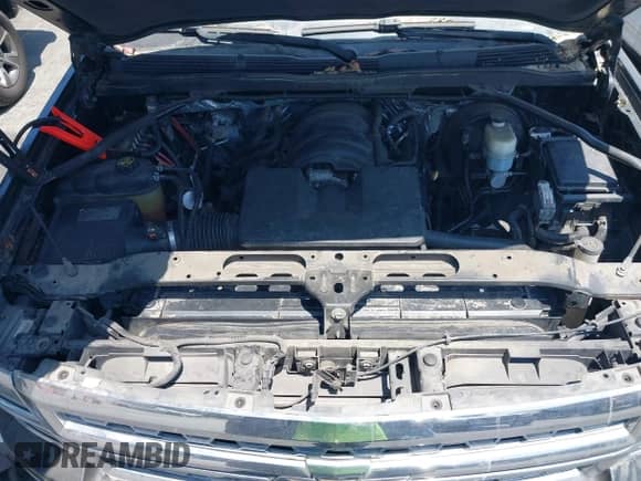 2015 Chevrolet Silverado 1500 LT z VIN 1GCVKREH0FZ195024, wystawiony jako IAAI lot #42761282 z przebiegiem Nie podano mil oraz . Historia ofert i sprzedaży dostępna na DreamBid. Obrazek 10.