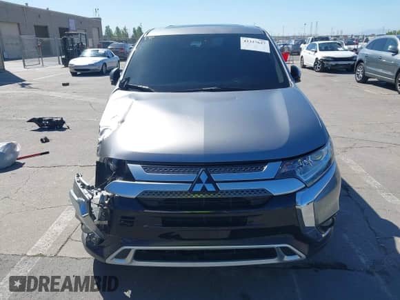 2020 Mitsubishi Outlander SE с VIN JA4AD3A35LZ048784, выставлен на аукционе IAAI как лот 42327627 с пробегом 42 516 миль миль и . История ставок и продаж доступна на DreamBid. Изображение 13.