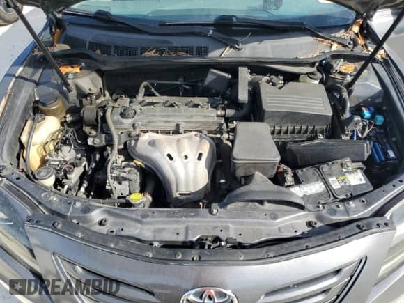 2009 Toyota Camry LE z VIN 4T1BE46K29U296523, wystawiony jako Copart lot #80359865 z przebiegiem 190 864 mil mil oraz Czysty tytuł • Clean title. Historia ofert i sprzedaży dostępna na DreamBid. Obrazek 11.