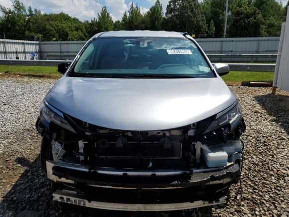 2022 Toyota Sienna LE с VIN 5TDKSKFC9NS065384, выставлен на аукционе Copart как лот 68311965 с пробегом 206 558 миль миль и Чистый • Clean title. История ставок и продаж доступна на DreamBid. Изображение 5.