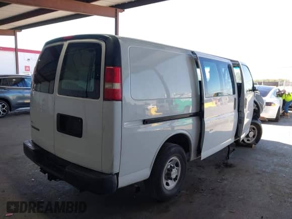 2017 Chevrolet Express Cargo with VIN 1GCWGAFF0H1113573, listed as a IAAI auction lot 42599060 with Not provided miles and . Bid and sale history available at DreamBid. Image 4.
