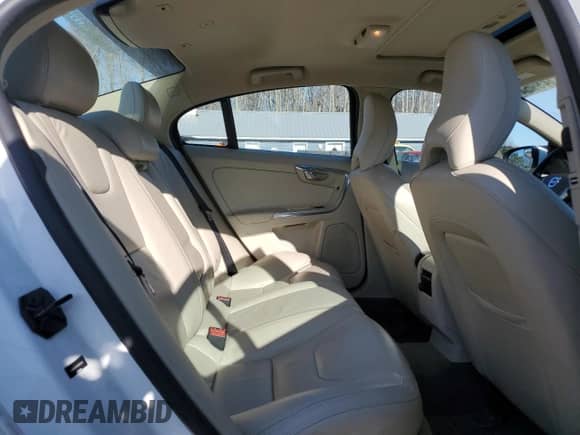 2013 Volvo S60 T5 с VIN YV1612FH7D2205996, выставлен на аукционе Copart как лот 90249145 с пробегом 142 429 миль миль и На запчасти • Non repairable. История ставок и продаж доступна на DreamBid. Изображение 10.