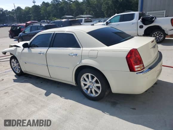 2008 Chrysler 300 C Hemi с VIN 2C3LA63H48H296909, выставлен на аукционе Copart как лот 65562675 с пробегом Не указан миль и Списание • Salvage title. История ставок и продаж доступна на DreamBid. Изображение 2.