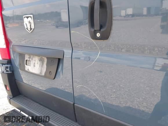 2020 Ram ProMaster Cargo с VIN 3C6URVJG5LE112750, выставлен на аукционе IAAI как лот 39973815 с пробегом 72 867 миль миль и . История ставок и продаж доступна на DreamBid. Изображение 6.