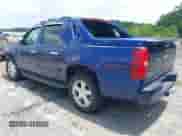 2013 Chevrolet Avalanche LT with VIN 3GNTKFE73DG329073, listed as a IAAI auction lot 42624001 with 131,372 mi miles and . Bid and sale history available at DreamBid. Image 3.