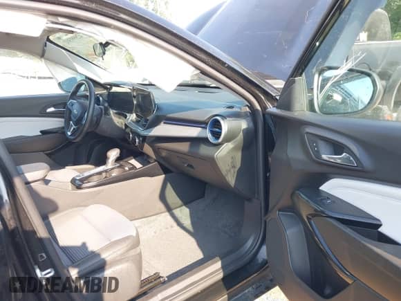 2025 Chevrolet Trax LT с VIN KL77LHEP0SC210719, выставлен на аукционе IAAI как лот 42999301 с пробегом 4 422 миль миль и . История ставок и продаж доступна на DreamBid. Изображение 5.