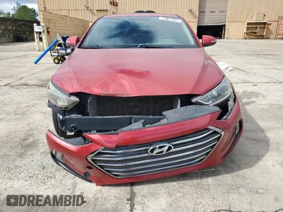 2017 Hyundai Elantra Limited с VIN KMHD84LF8HU263502, выставлен на аукционе Copart как лот 86118545 с пробегом Не указан миль и Чистый • Clean title. История ставок и продаж доступна на DreamBid. Изображение 5.