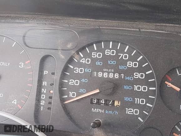 1996 Dodge 2500 с VIN 1B7KC23C0TJ144969, выставлен на аукционе IAAI как лот 41794571 с пробегом 196 861 миль миль и . История ставок и продаж доступна на DreamBid. Изображение 15.