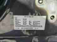 2020 Tesla Model Y Long Range z VIN 5YJYGDEE5LF020261, wystawiony jako Copart lot #70729315 z przebiegiem 74 406 mil mil oraz Szkoda całkowita • Salvage title. Historia ofert i sprzedaży dostępna na DreamBid. Obrazek 13.