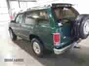 1993 Chevrolet Blazer LS с VIN 1GNCT18W9P0137328, выставлен на аукционе IAAI как лот 41573131 с пробегом Не указан миль и . История ставок и продаж доступна на DreamBid. Изображение 3.