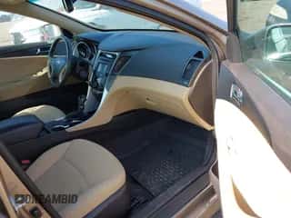 2014 Hyundai Sonata GLS z VIN 5NPEB4ACXEH838269, wystawiony jako IAAI lot #42968890 z przebiegiem 109 056 mil mil oraz . Historia ofert i sprzedaży dostępna na DreamBid. Obrazek 5.