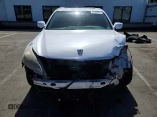 2016 Hyundai Equus Signature with VIN KMHGH4JH7GU102039, listed as a Copart auction lot 52618085 with 138,794 mi miles and Salvage title. Bid and sale history available at DreamBid. Image 5.