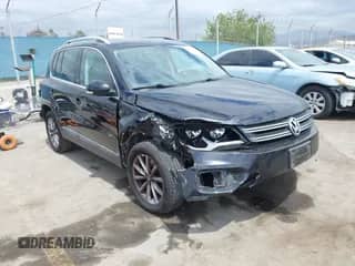2017 Volkswagen Tiguan Wolfsburg Edition с VIN WVGRV7AX2HK005905, выставлен на аукционе IAAI как лот 42053590 с пробегом 94 864 миль миль и . История ставок и продаж доступна на DreamBid. Изображение 1.