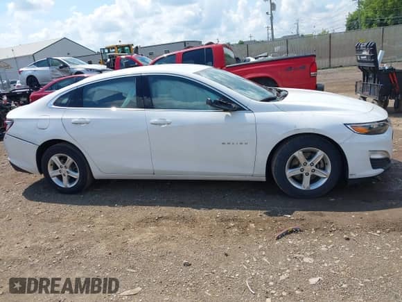 2020 Chevrolet Malibu LS with VIN 1G1ZB5ST6LF011617, listed as a IAAI auction lot 42939192 with 111,610 mi miles and . Bid and sale history available at DreamBid. Image 13.