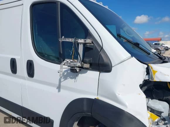 2023 Ram ProMaster Cargo z VIN 3C6LRVVG1PE606308, wystawiony jako IAAI lot #42824322 z przebiegiem 60 497 mil mil oraz . Historia ofert i sprzedaży dostępna na DreamBid. Obrazek 19.