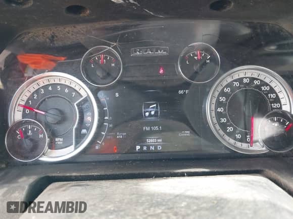 2017 Ram 1500 Big Horn z VIN 3C6RR7LT7HG602713, wystawiony jako IAAI lot #42673138 z przebiegiem 52 603 mil mil oraz . Historia ofert i sprzedaży dostępna na DreamBid. Obrazek 7.