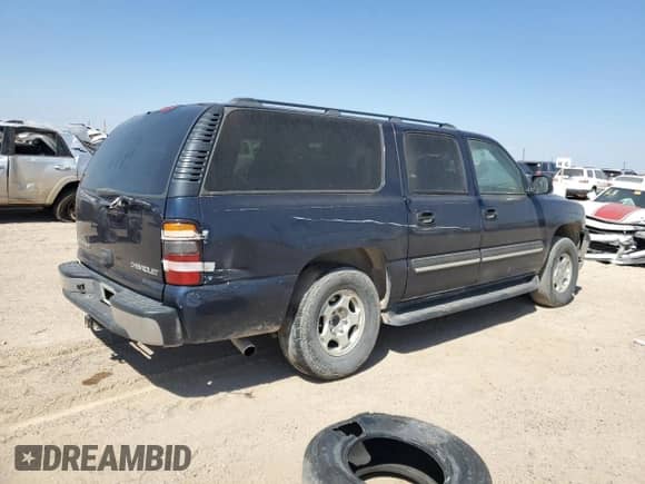 2004 Chevrolet Suburban LS with VIN 3GNEC16Z94G234266, listed as a Copart auction lot 71413194 with 275,371 mi miles and Salvage title. Bid and sale history available at DreamBid. Image 3.