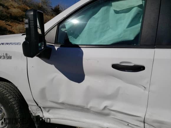 2023 Chevrolet Silverado 1500 Work Truck z VIN 3GCUDAED8PG324648, wystawiony jako Copart lot #75467954 z przebiegiem Nie podano mil oraz Szkoda całkowita • Salvage title. Historia ofert i sprzedaży dostępna na DreamBid. Obrazek 7.