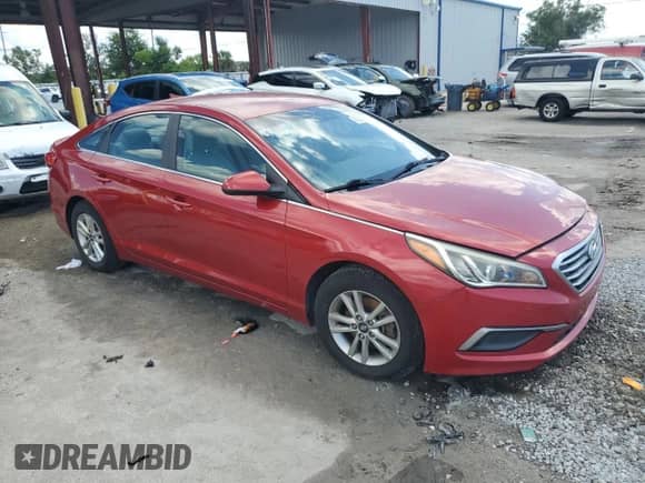 2017 Hyundai Sonata SE with VIN 5NPE24AF0HH510759, listed as a Copart auction lot 82036115 with 390,540 mi miles and Salvage title. Bid and sale history available at DreamBid. Image 4.